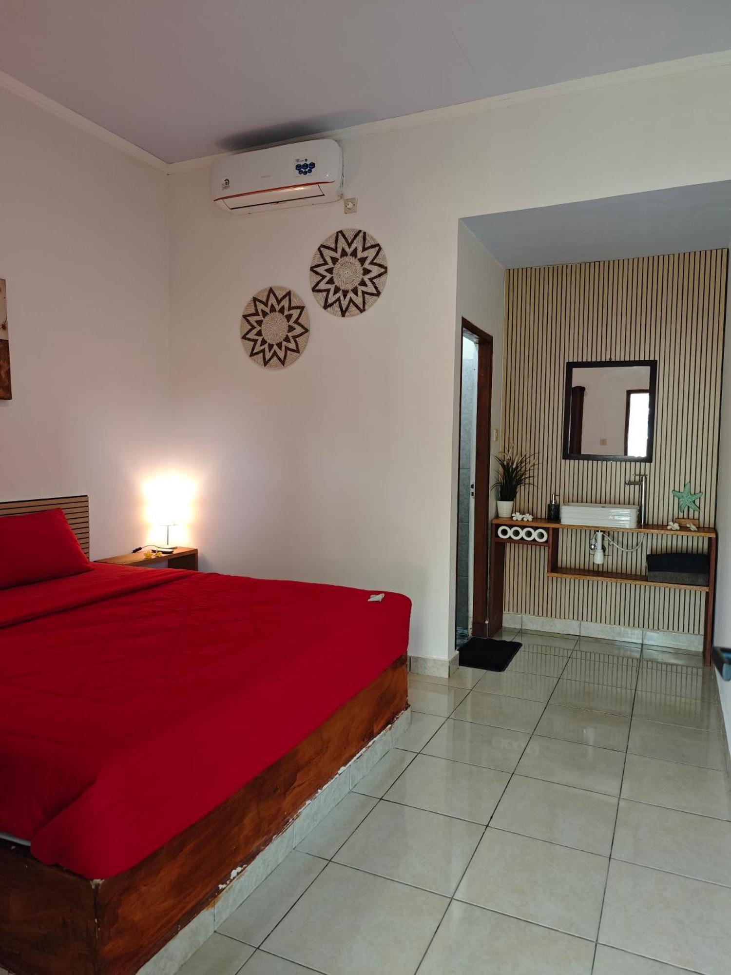 Surf Camp 79 Hotel Kuta  Quarto foto