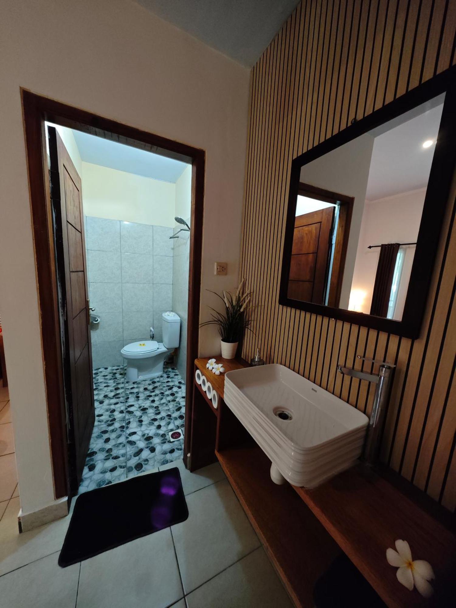 Surf Camp 79 Hotel Kuta  Quarto foto